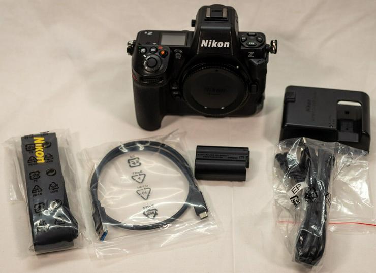 Bild 4: Nikon Z 8 Gehäuse - ausgezeichneter Zustand