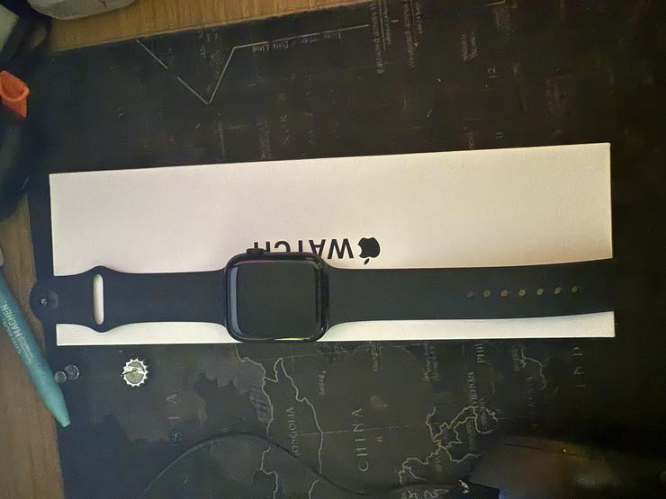 Apple Watch SE - 2. Generation - 44mm - Midnight