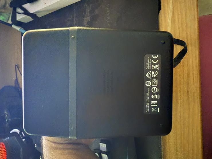 Bild 2: Polaroid Now 2. Generation