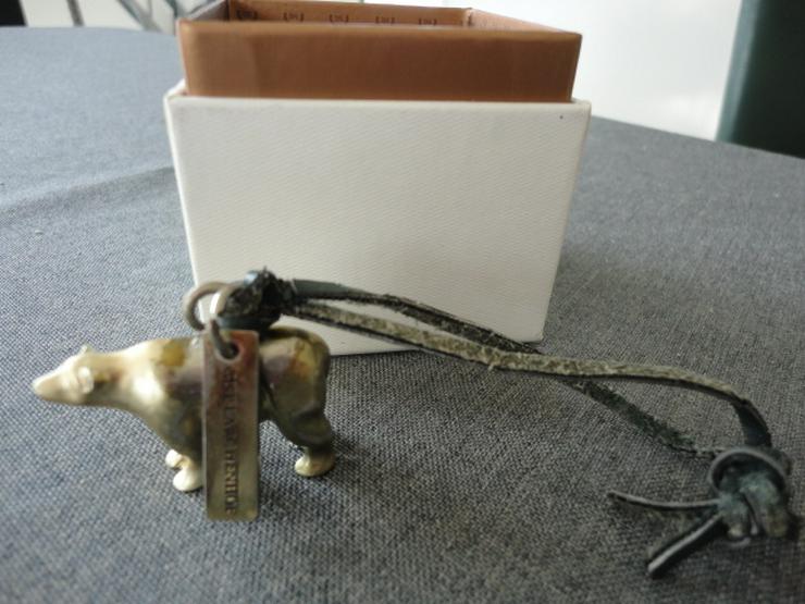 Schlüsselanhänger Goldener Bär " Gut Lärchenhof" massiv, goldfarbig - Schlüsselanhänger - Bild 1