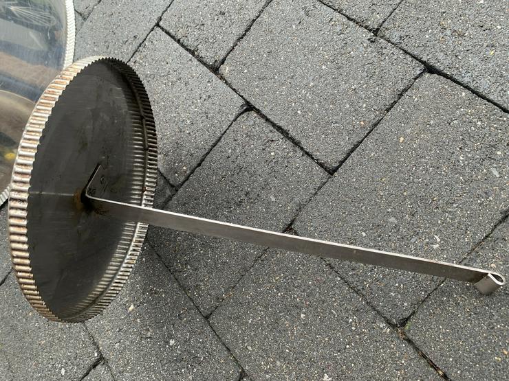 Bild 4: Räucherofen Edelstahl Sonderanfertigung Handarbeit  für ca. 15 Fische wie abgebildet