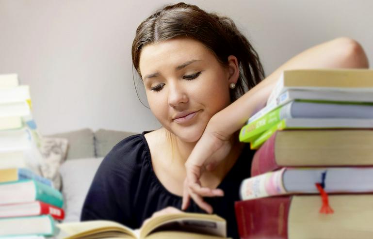 Nachhilfe für Studenten in Hamburg oder online via Webkonferenz