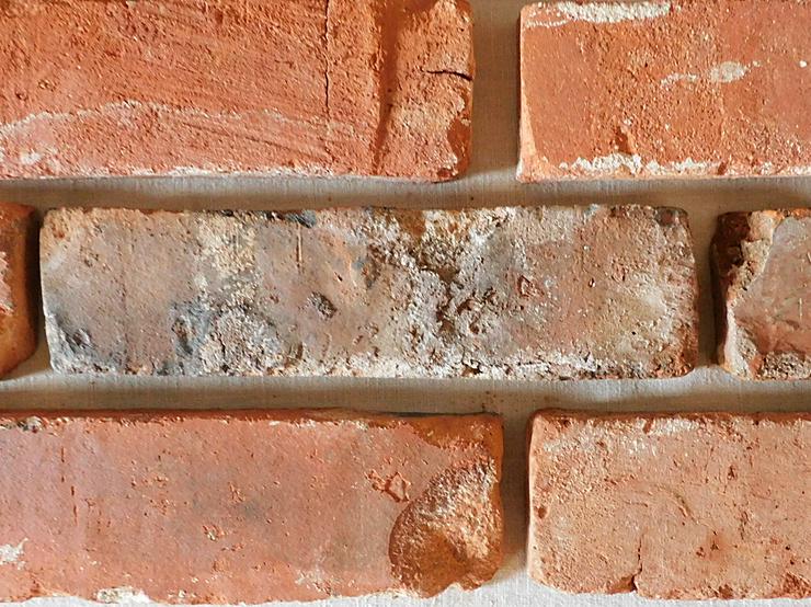 Bild 3: Antik Ziegel Riemchen Backstein Verblender Wand Gestaltung Interieur Design Klinker Landhaus used look shabby chick