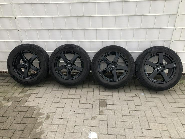 Winterkompletträder 215/65 R17 99V für Opel Grandland von Privat