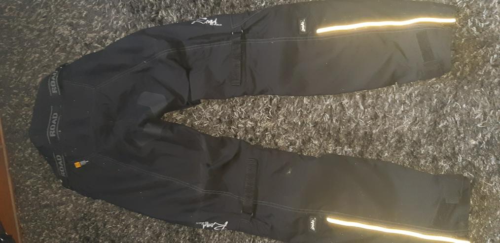 Bild 12: Motorradjacke und Hose vonThermoboy