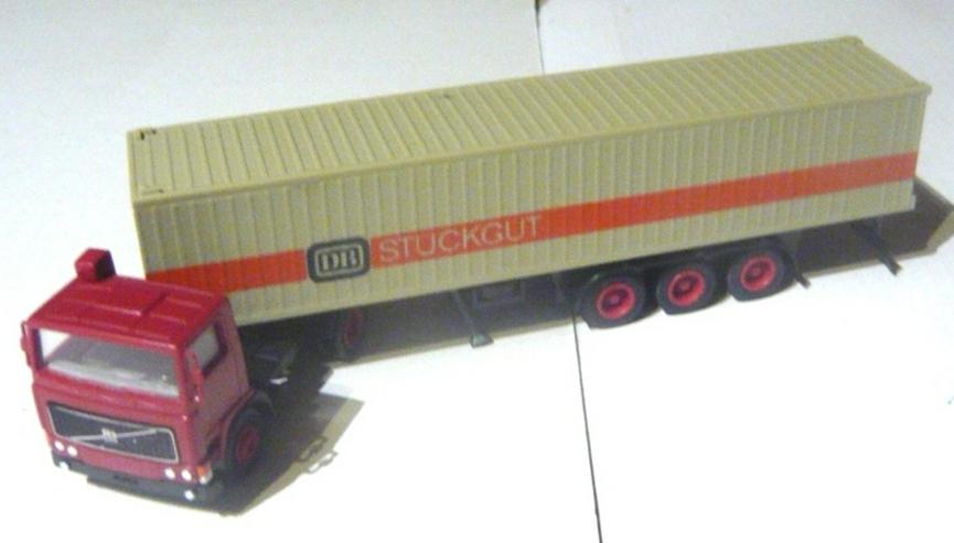 Bild 2: Herpa 1:87 Volvo F10 Container Sattelzug DB Stückgut sehr gut