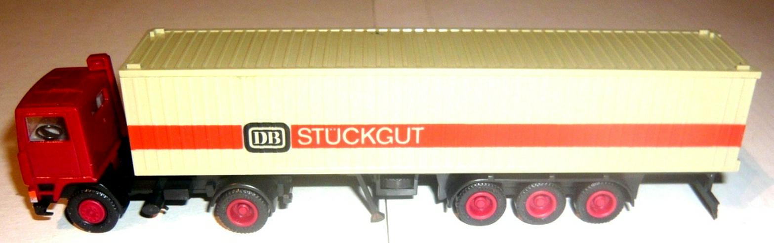 Bild 6: Herpa 1:87 Volvo F10 Container Sattelzug DB Stückgut sehr gut