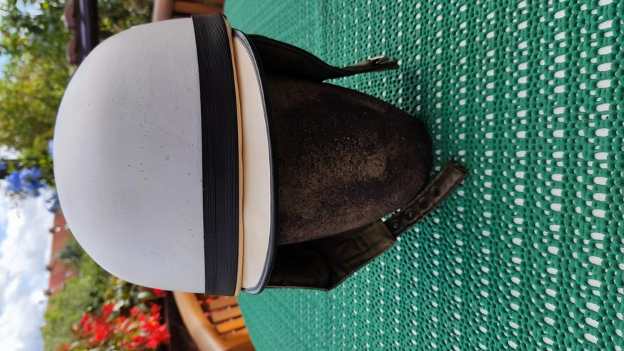Bild 5: DDR-Motorradhelm , alt