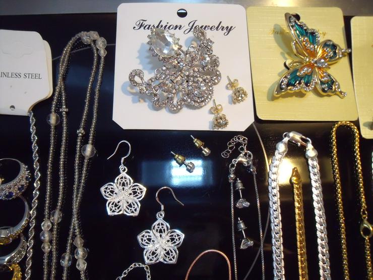 Bild 2: Konvolut Schmuck Silber 925, Gold 24 Kr , Ketten Ringe,Ohringe..