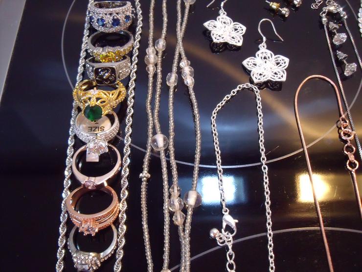 Bild 8: Konvolut Schmuck Silber 925, Gold 24 Kr , Ketten Ringe,Ohringe..