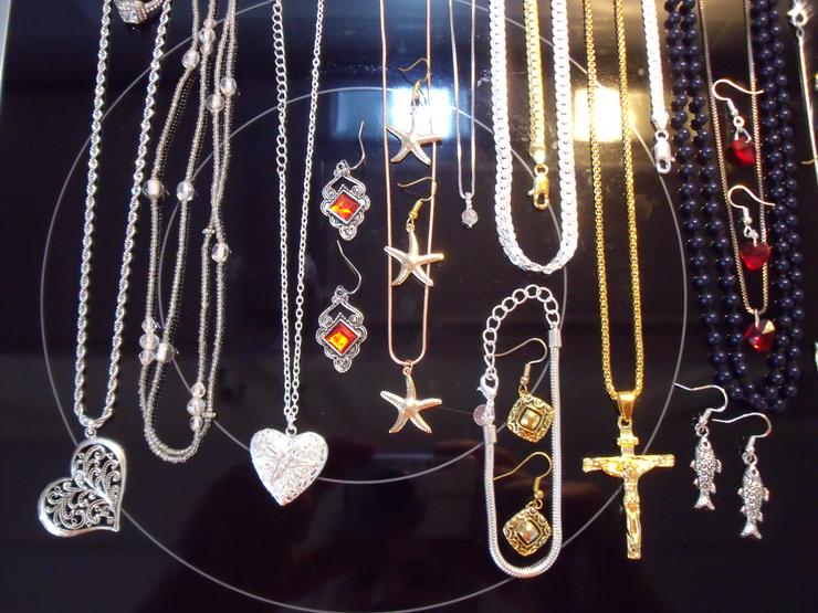 Bild 7: Konvolut Schmuck Silber 925, Gold 24 Kr , Ketten Ringe,Ohringe..