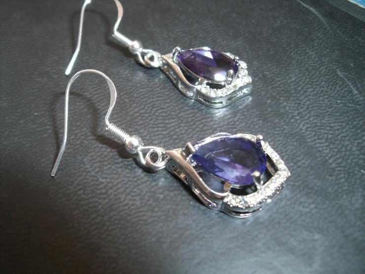 Silber Schmück Ohringe und Silber Kette . - Sets - Bild 1