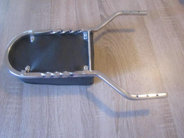 Bild 6: Sissy-Bar Rückenlehne Custom Bike Chopper Harley Old School DeLuxe Chrom gedreht - RAR!!
