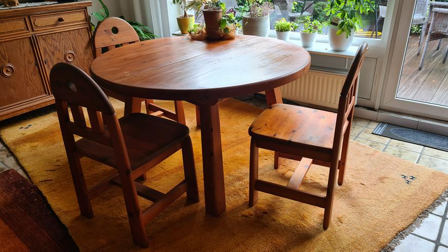 Runder WASA-Tisch mit 4 Stühlen