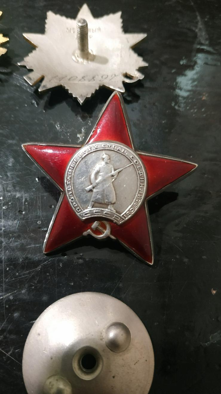 Bild 6: USRR Abzeichen Original 