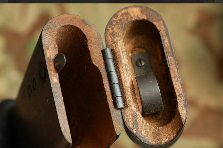 Bild 5: Original Anschlagschaft für Browning 1903 