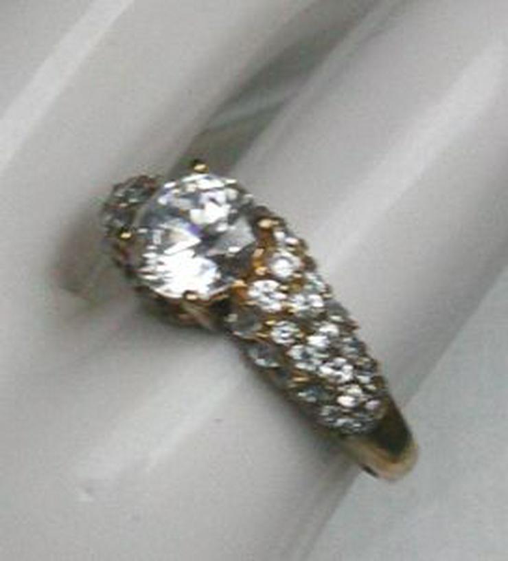 Bild 3: Ring, 925 Silber, vergoldet mit Topassteinen