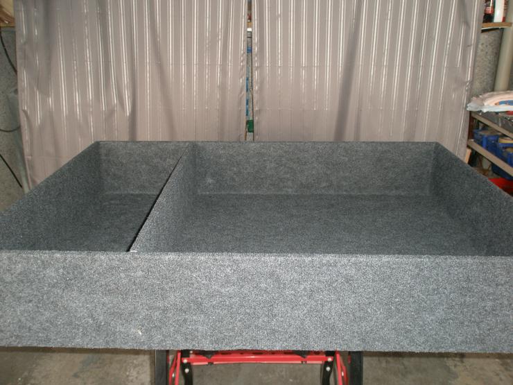 Bild 4: VW Tiguan I - Doppelter Ladeboden für Kofferraum