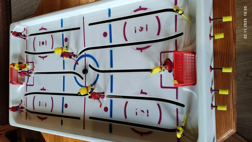 Bild 2: Tisch - Eishockeyspiel