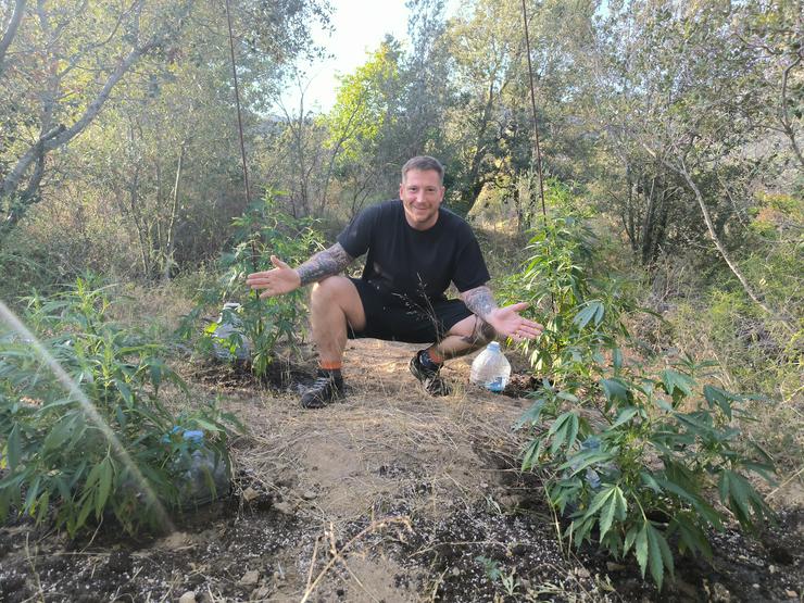 Suche eine Frau für gemeinsame Aktivitäten, bei Sympathie alles mögliche 