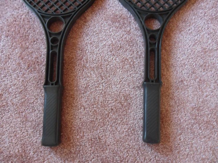Bild 3: Vintage gebrauchte Tennisschläger, schwarz