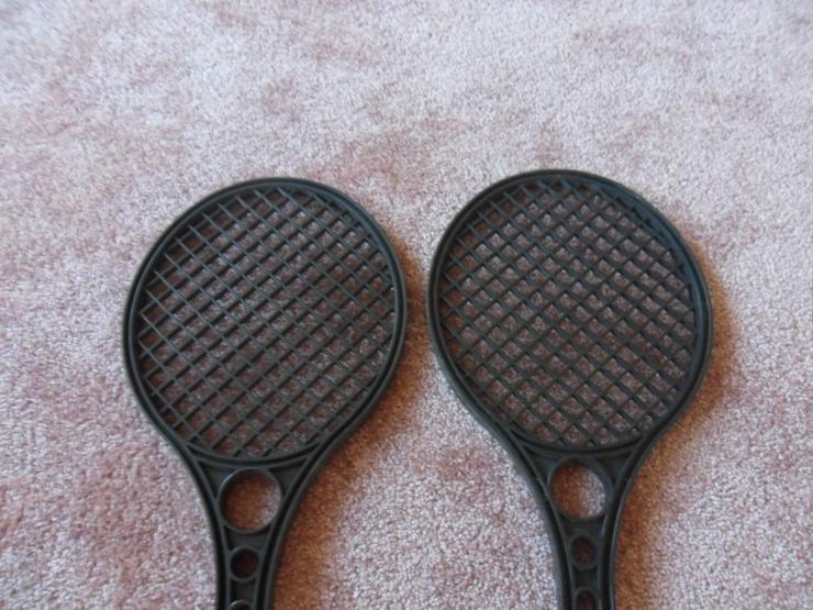 Bild 2: Vintage gebrauchte Tennisschläger, schwarz