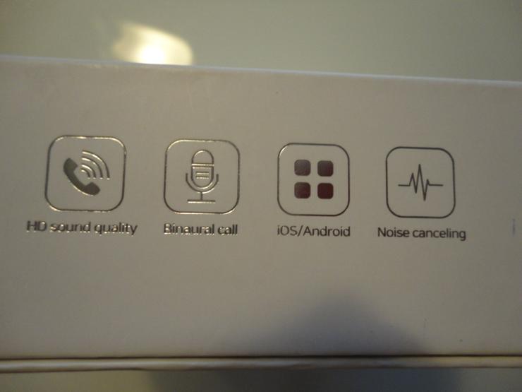 Bild 6: J8 Ear Phones, Noise cancelling, mit Ladeetui, schwarz, Umverpackung