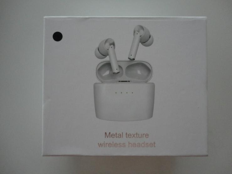 J8 Ear Phones, Noise cancelling, mit Ladeetui, schwarz, Umverpackung - Kopfhörer - Bild 1