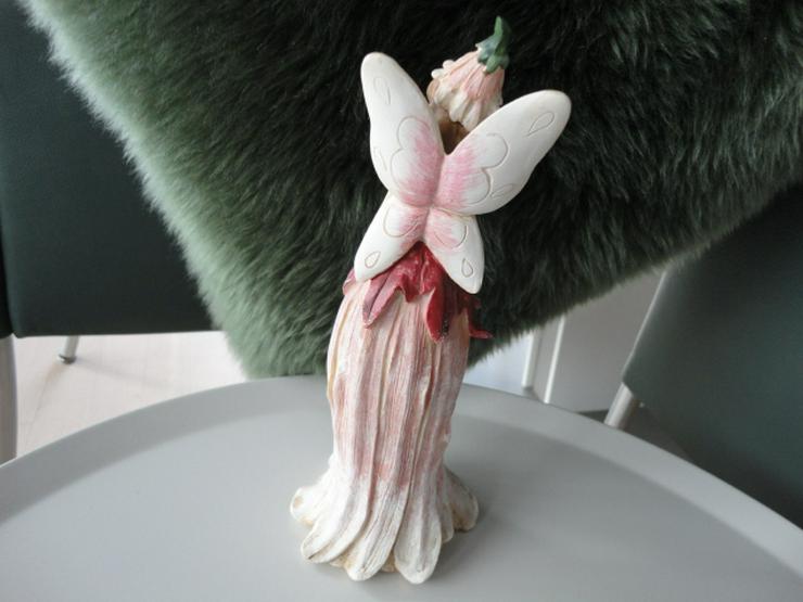 Bild 2: ELFE ( Dekofigur) mit Blütendekor, rosa/weiß, 23 cm