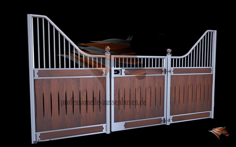 Bild 18: Pferdebox und Innenbox & Trennwände - Boxenstall und Stallfronte