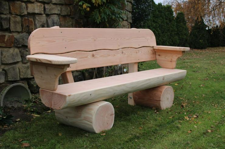 Gartenbank mit Armlehnen. Hochzeitsgeschenk. Weihnachtsgeschenk.