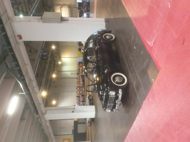 Bild 6: VOLVO  PV 444 B, Bj. 1950 ,  BREZELFENSTER u. DACHKUCKUCK original