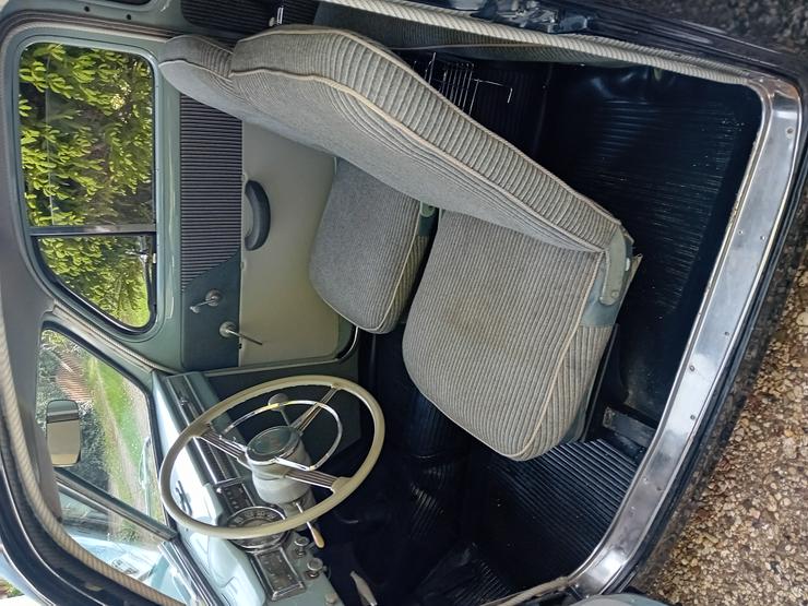 Bild 17: VOLVO  PV 444 B, Bj. 1950 ,  BREZELFENSTER u. DACHKUCKUCK original