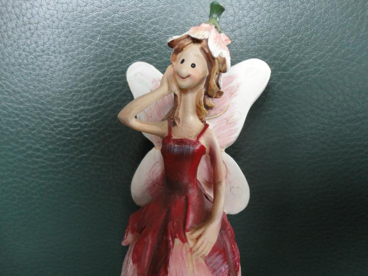 Bild 4: ELFE (Dekofigur) mit Blütendekor, rosa/ weiß, 19 cm