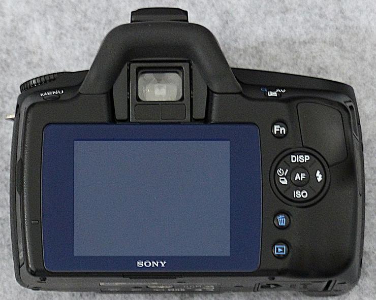 Bild 7: Sony Alpha 290 DSLR wie neu mit lediglich 1012 Auslöser!