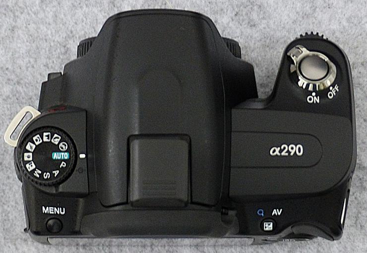 Bild 9: Sony Alpha 290 DSLR wie neu mit lediglich 1012 Auslöser!