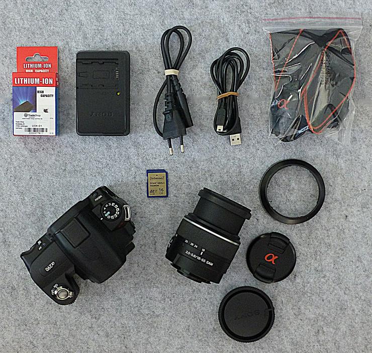 Sony Alpha 290 DSLR wie neu mit lediglich 1012 Auslöser!
