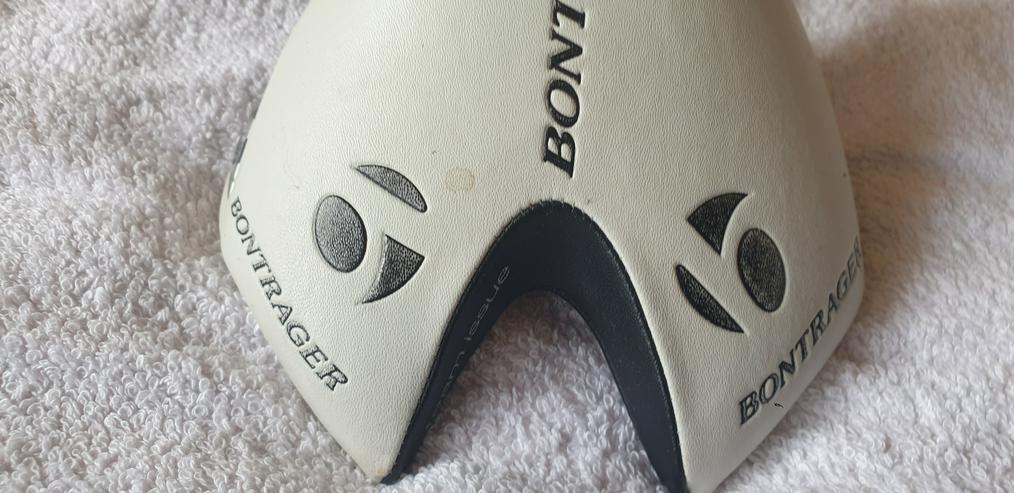 Bild 4: Fahrradsattel für Triathlon, Rennrad, Sportliches Fahren in Weiß