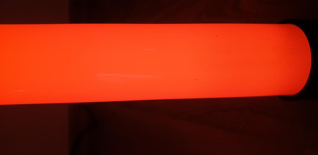 Bild 5: Leuchtstoffstab / Partylicht Rot