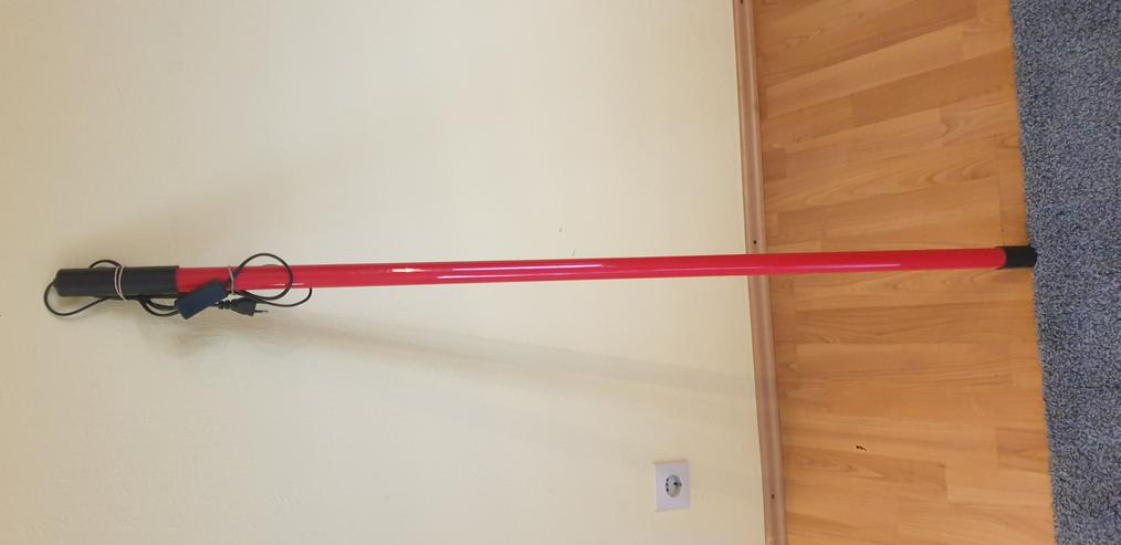 Bild 2: Leuchtstoffstab / Partylicht Rot