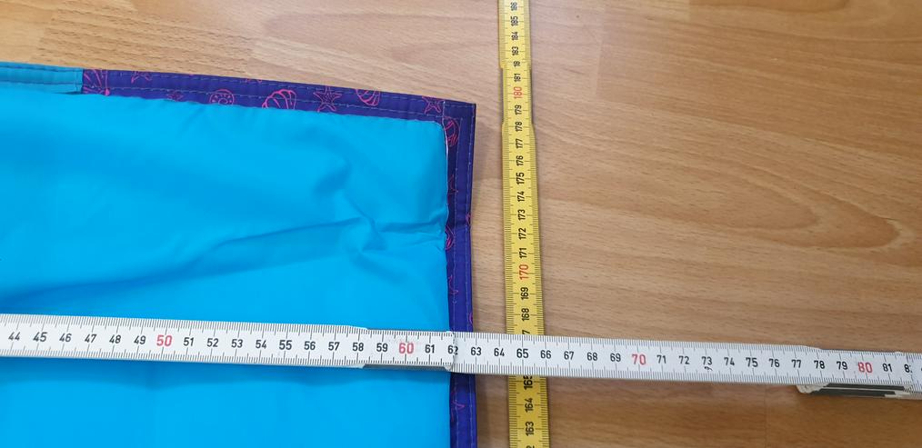 Bild 5: Strandtasche, Liegematte & Kopfkissen in einem