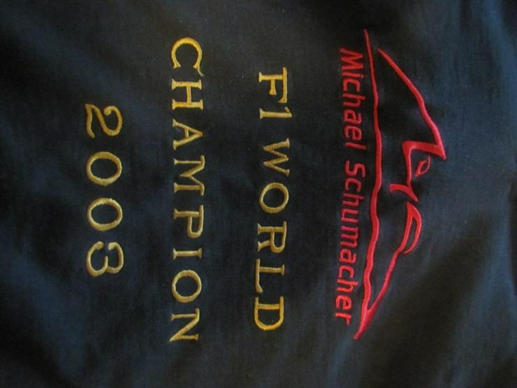 Bild 8: Formel 1: orig. Michael Schumacher - Jubiläums-Kapuzenpullover Hoodie L