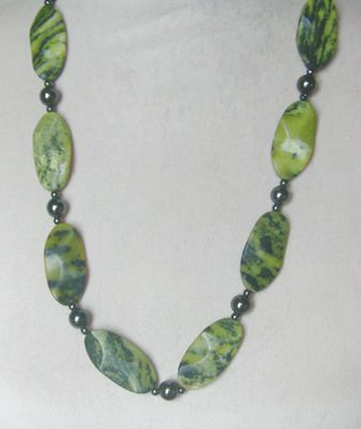 Türkiskette Longkette, mit eingefassten Hämatitsteinen - Halsketten & Colliers - Bild 1