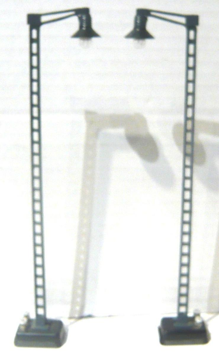 Bild 3: Trix H0 2x Gittermastlampe 6601 in OVP