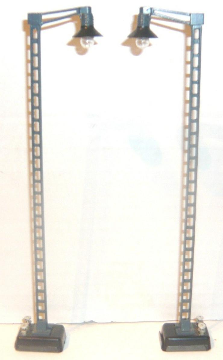 Bild 4: Trix H0 2x Gittermastlampe 6601 in OVP