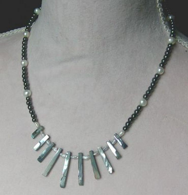 Bild 7: Edelsteinkette, Pauamuschel, Hämatit, Perlen