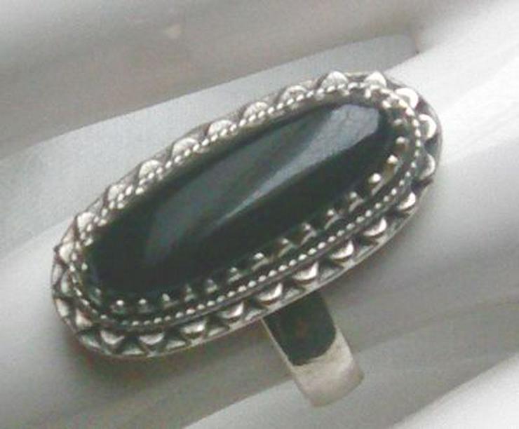 Bild 4: Ring, 925 Silber mit gefassten Onyxstein