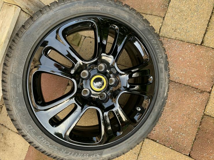 Bild 13: Alu  Mini Cooper Alu Winterräder Dunlop 3D Sport Ranflad 185/50 R17 Profil 7mm-8mm Sehr guter Zastand