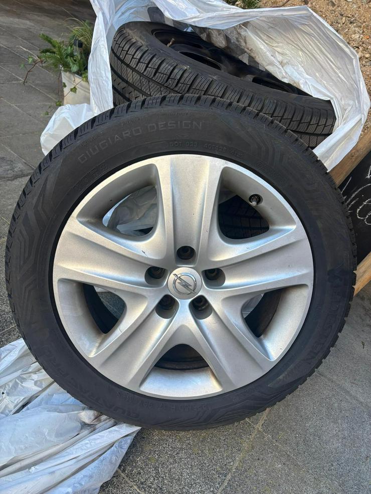 Bild 4: M+S Reifen Opel zafira fast neu