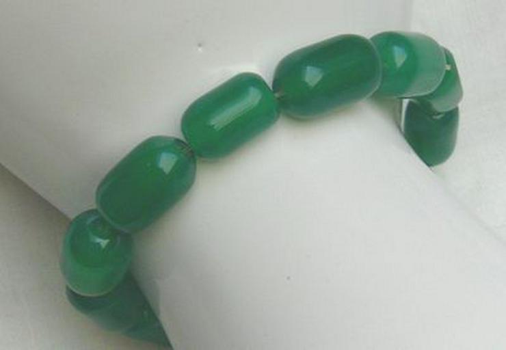 Bild 4: Armband mit eien Aenturin